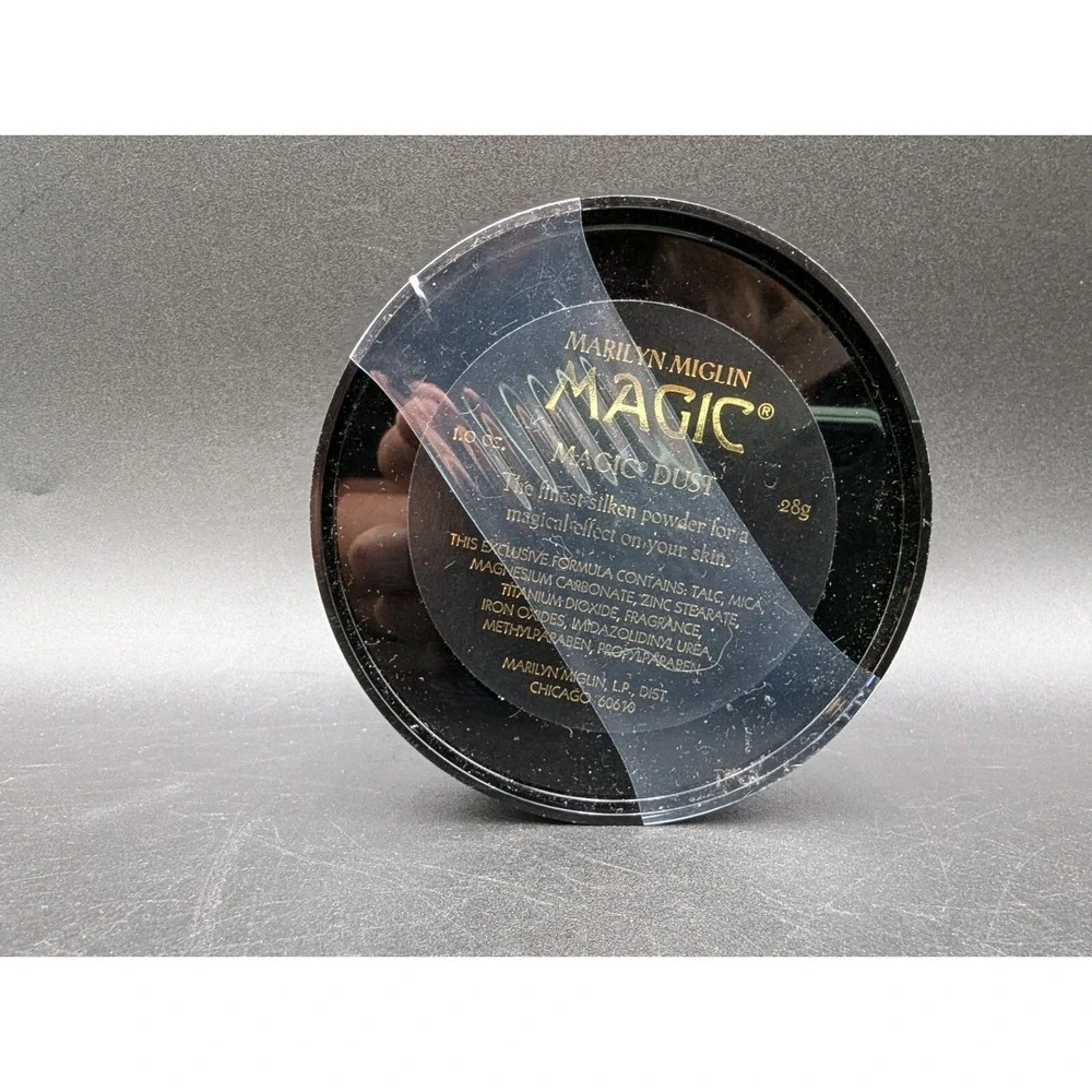 SEALED New Old Stock Marilyn Miglin Magic-Magic Dust Dusting Powder 1 oz 28g